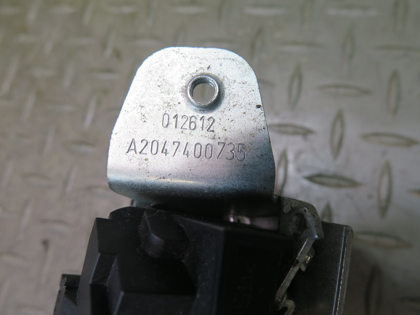 2012-2015 Mercedes X166 W166 Ml-class Rear Trunk Tailgate Lock Latch 2047400735