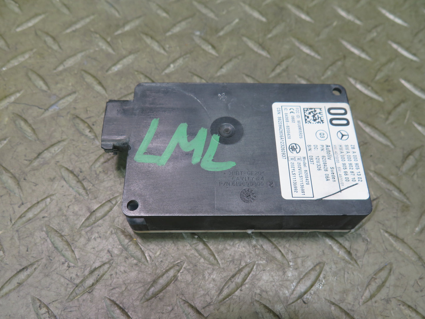 2012-2015 Mercedes X166 W166 Ml-class Blind Spot Distance Radar Sensor Module