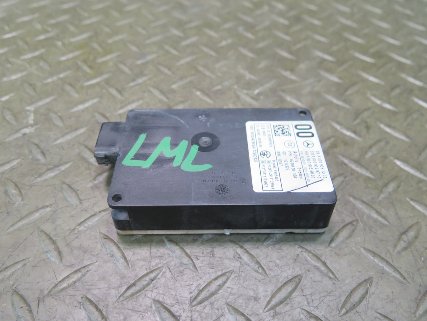 2012-2015 Mercedes X166 W166 Ml-class Blind Spot Distance Radar Sensor Module
