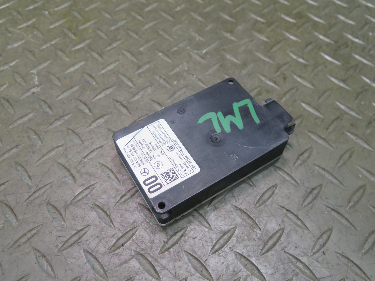 2012-2015 Mercedes X166 W166 Ml-class Blind Spot Distance Radar Sensor Module