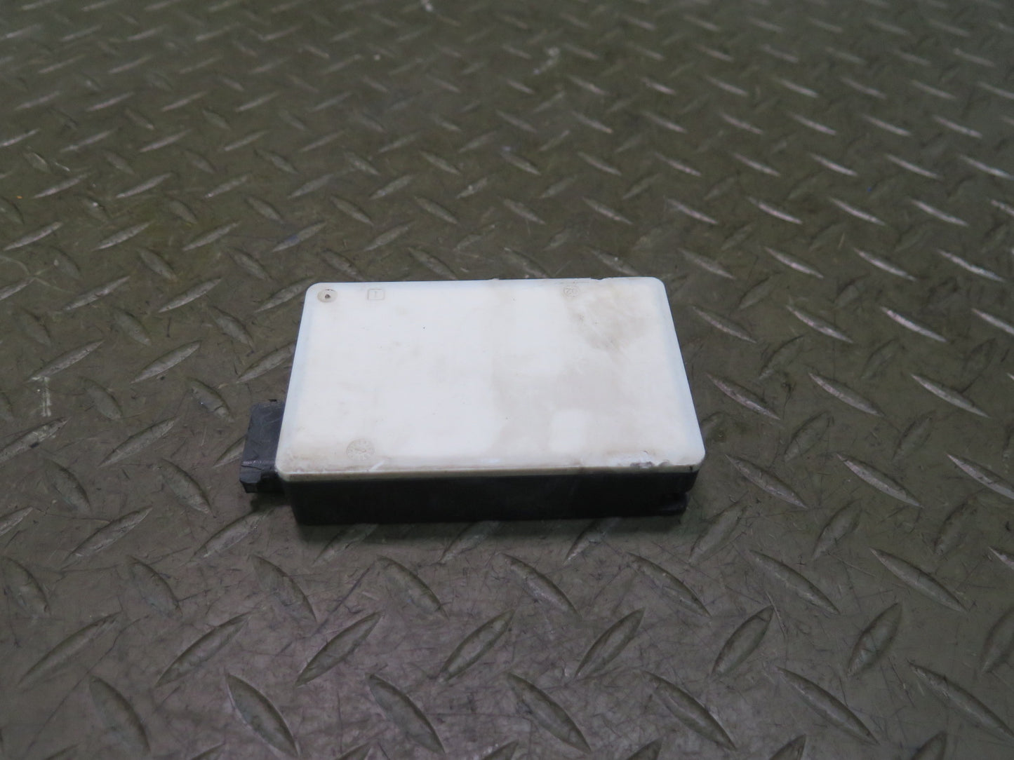 2012-2015 Mercedes X166 W166 Ml-class Blind Spot Distance Radar Sensor Module