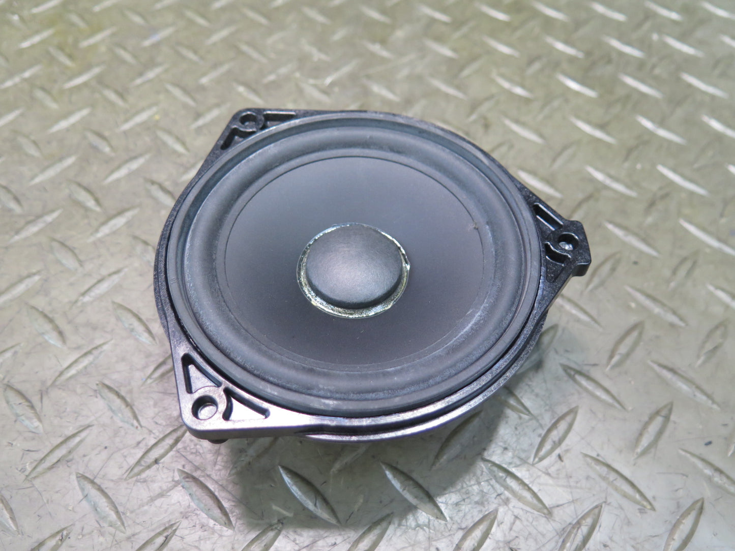 2012-2015 Mercedes X166 W166 Ml-class Rear Left or Right Door Speaker Set of 2