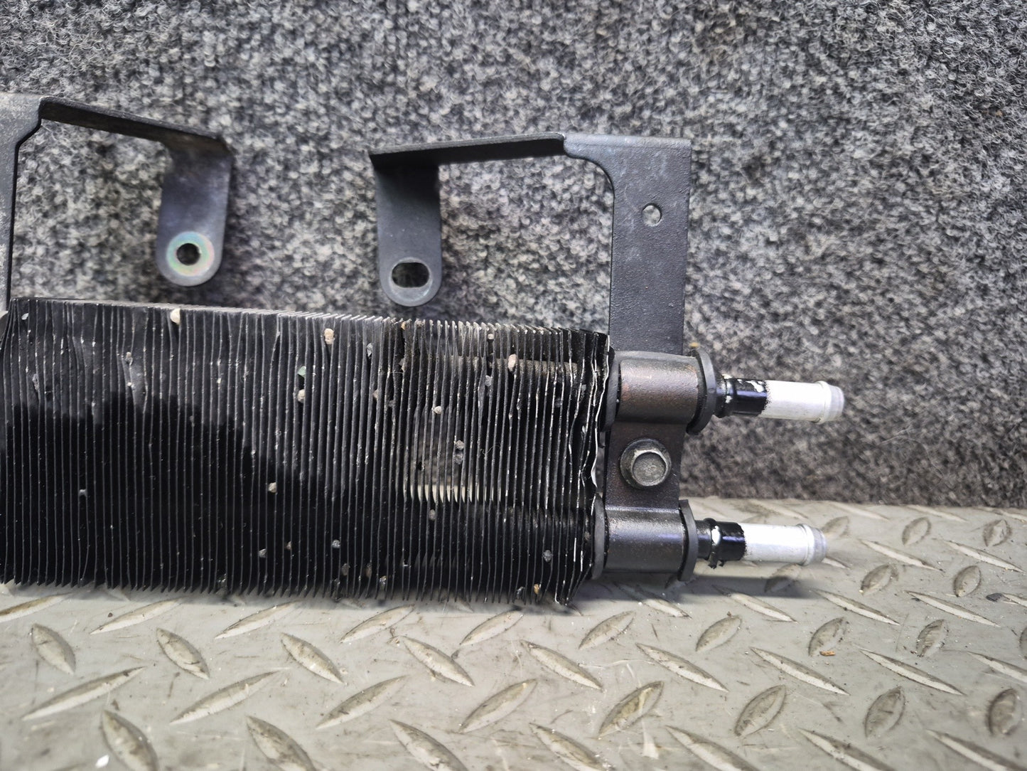 04-06 Nissan 350Z Z33 Convertible Power Steering Oil Cooler Radiator OEM