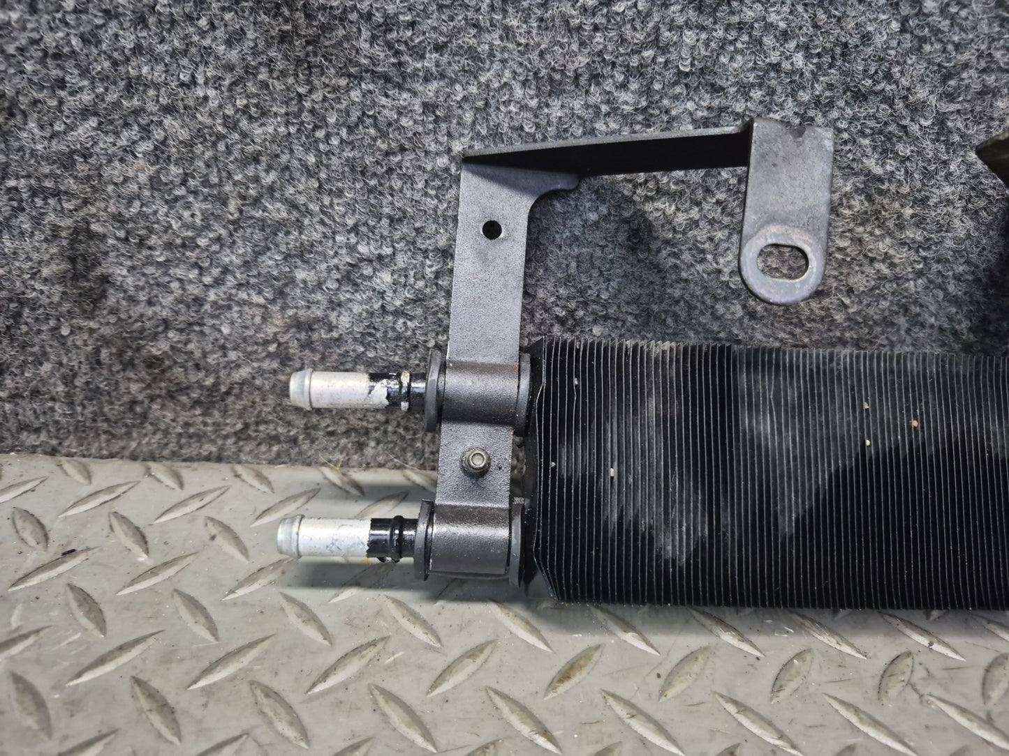 04-06 Nissan 350Z Z33 Convertible Power Steering Oil Cooler Radiator OEM