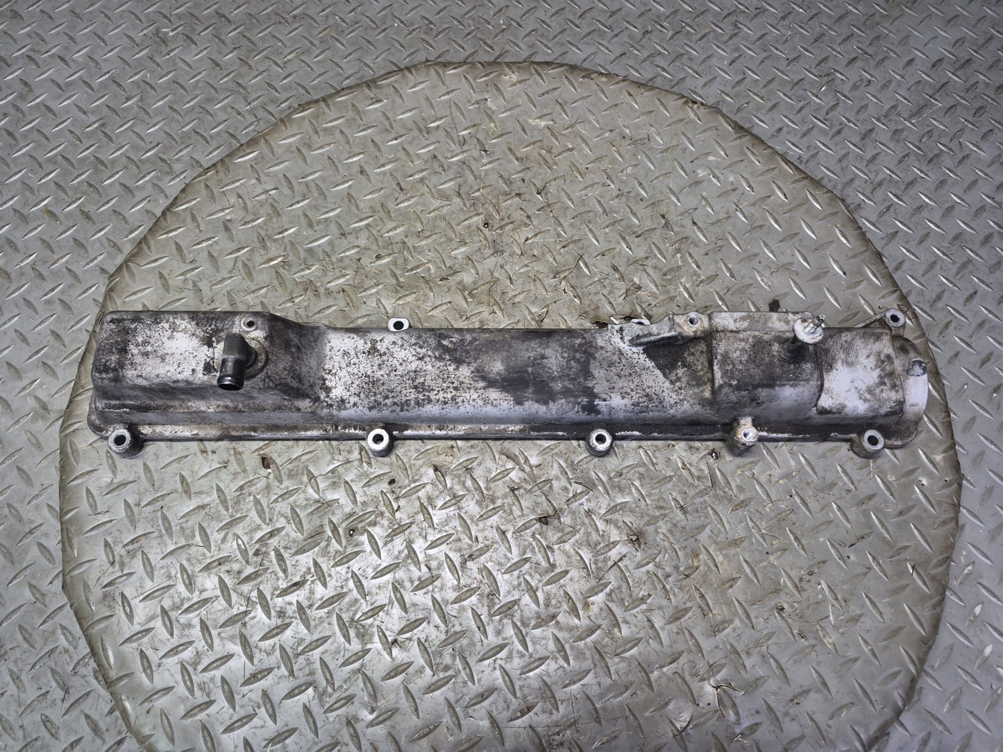 01-05 Lexus JCE10L IS300 3.0L 2JZGE Vvt-i Set of 2 Engine Valve Cover OEM