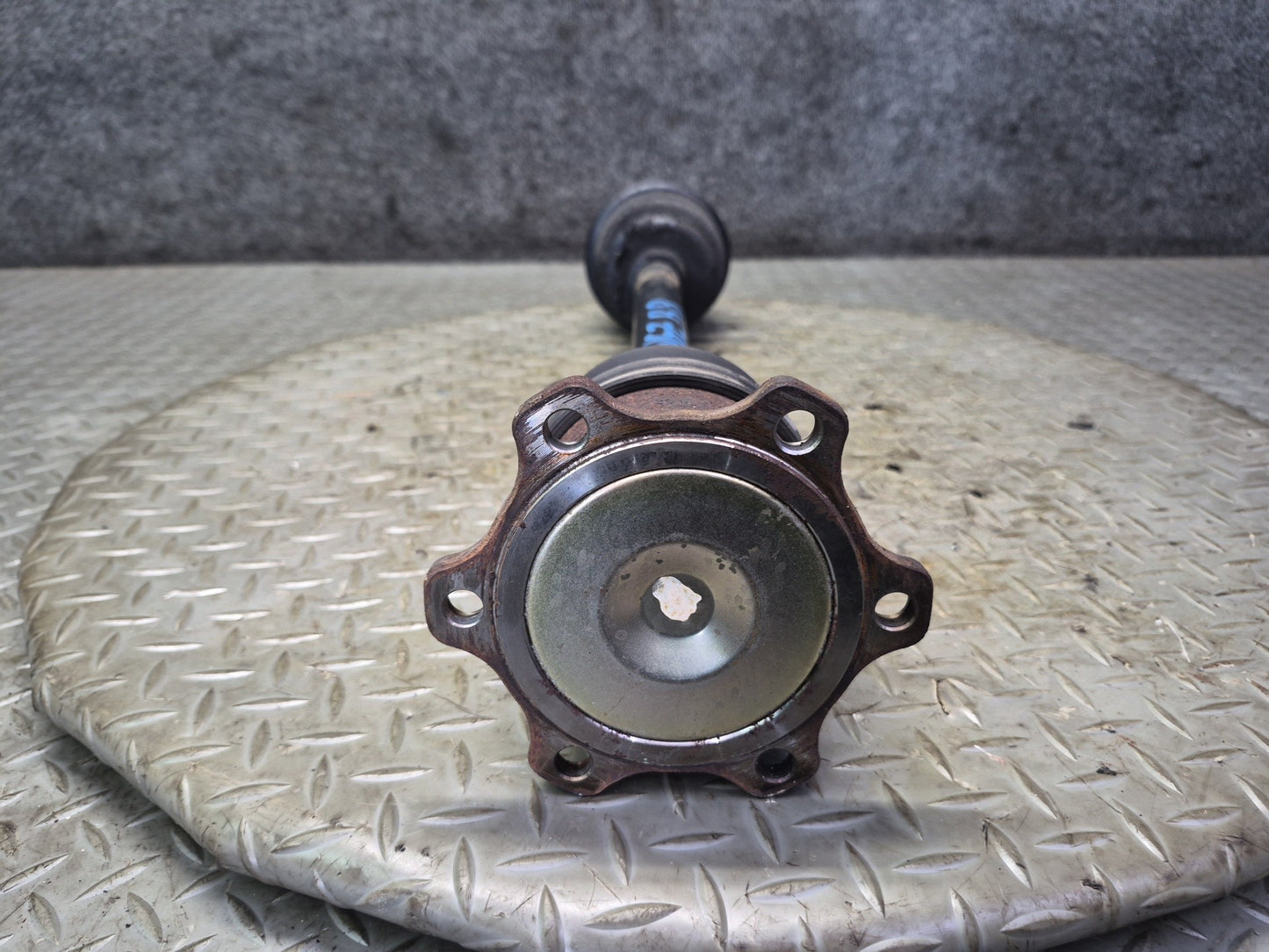04-09 Nissan 350Z Z33 Convertible M/T Rear Right Suspension Axle Shaft OEM