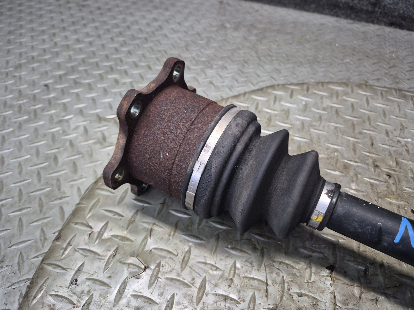 04-09 Nissan 350Z Z33 Convertible M/T Rear Right Suspension Axle Shaft OEM