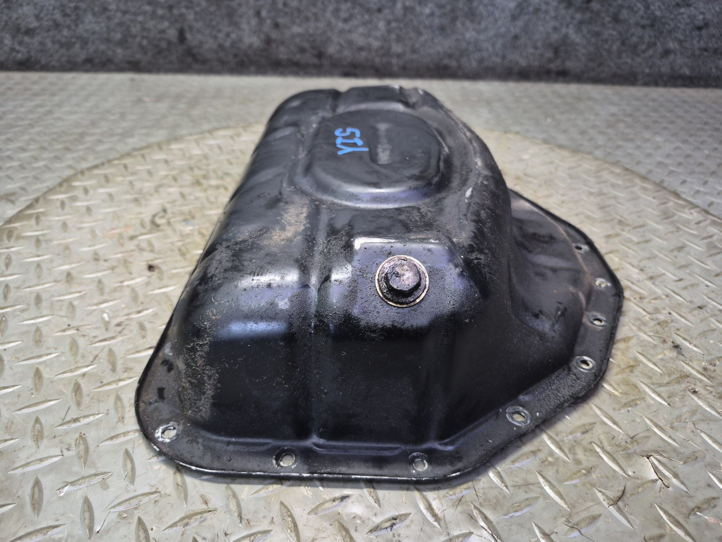 01-05 Lexus JCE10L IS300 3.0L 2JZGE Vvt-i Engine Motor Lower Oil Pan OEM