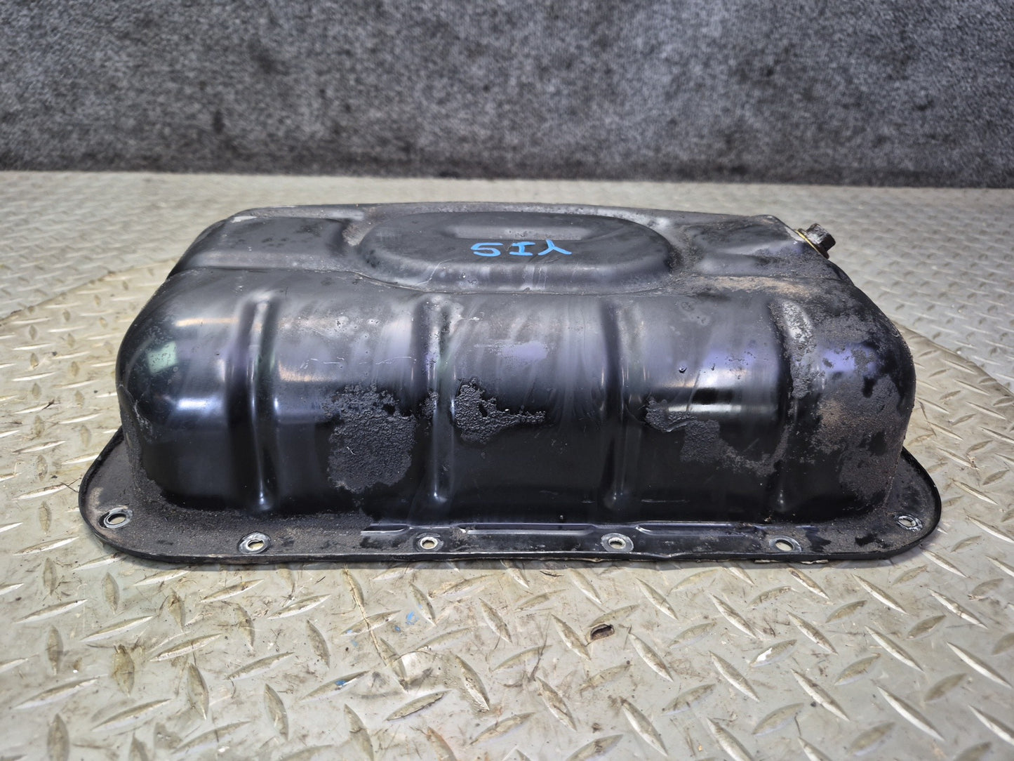 01-05 Lexus JCE10L IS300 3.0L 2JZGE Vvt-i Engine Motor Lower Oil Pan OEM