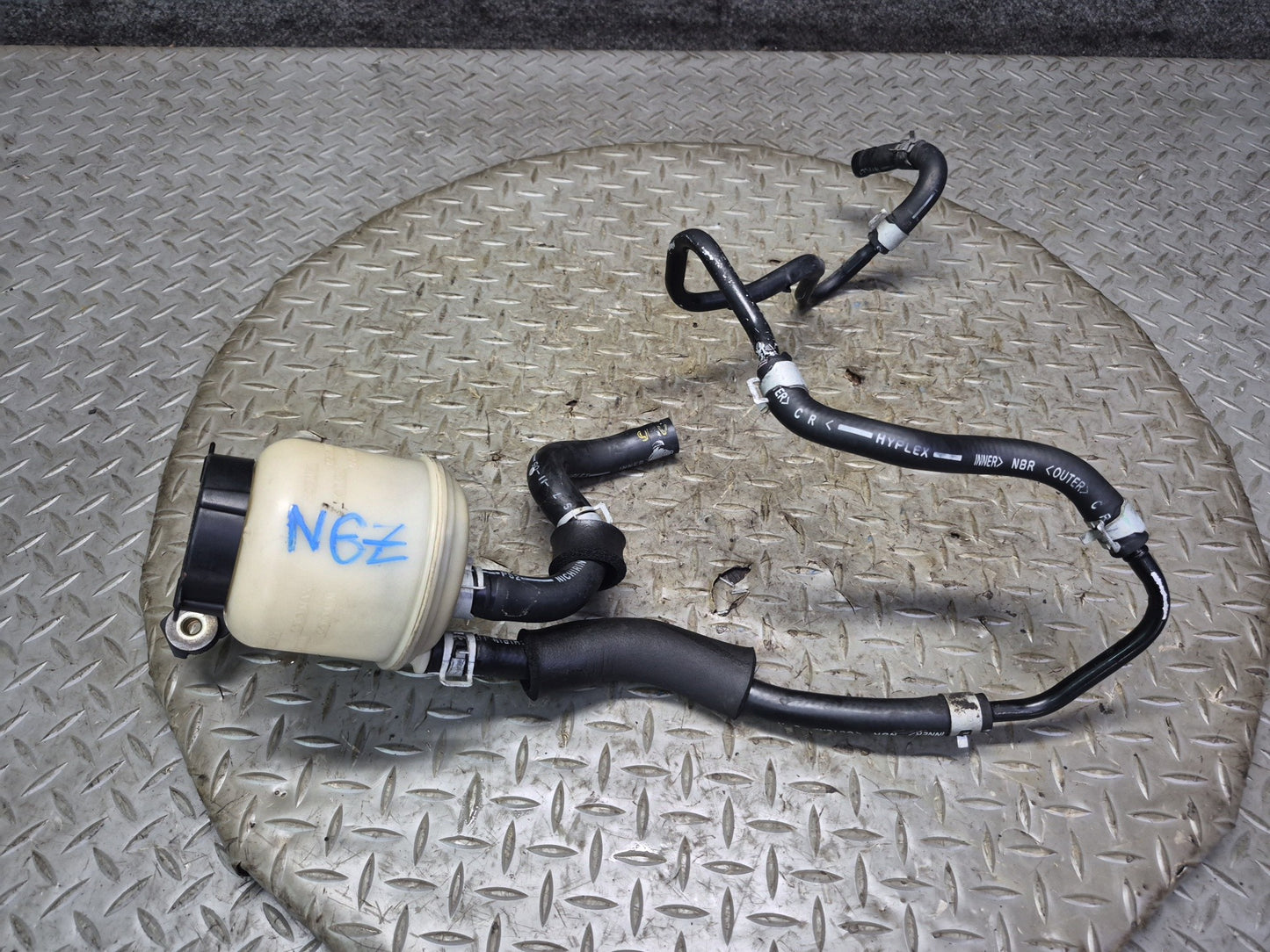 06-07 Nissan 350Z Z33 Convert Power Steering Fluid Reservoir Tank w Hose OEM