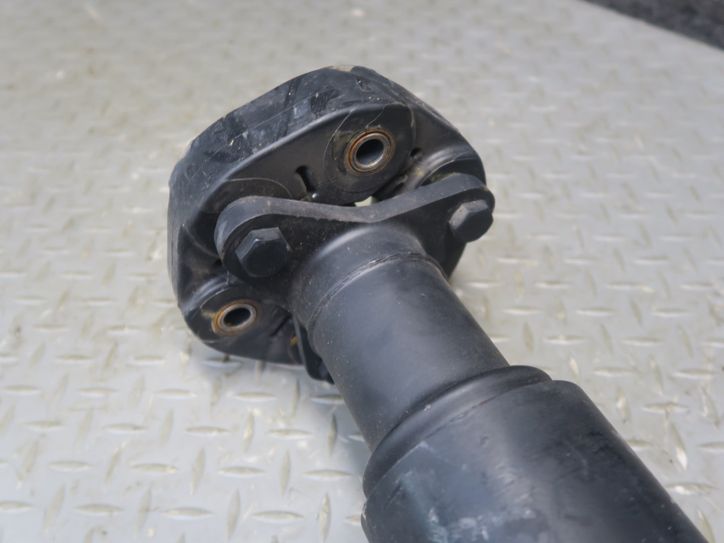 2015-2017 BMW F82 F83 M4 Rear CFK Carbon Fiber Driveshaft Drive Shaft 7855000