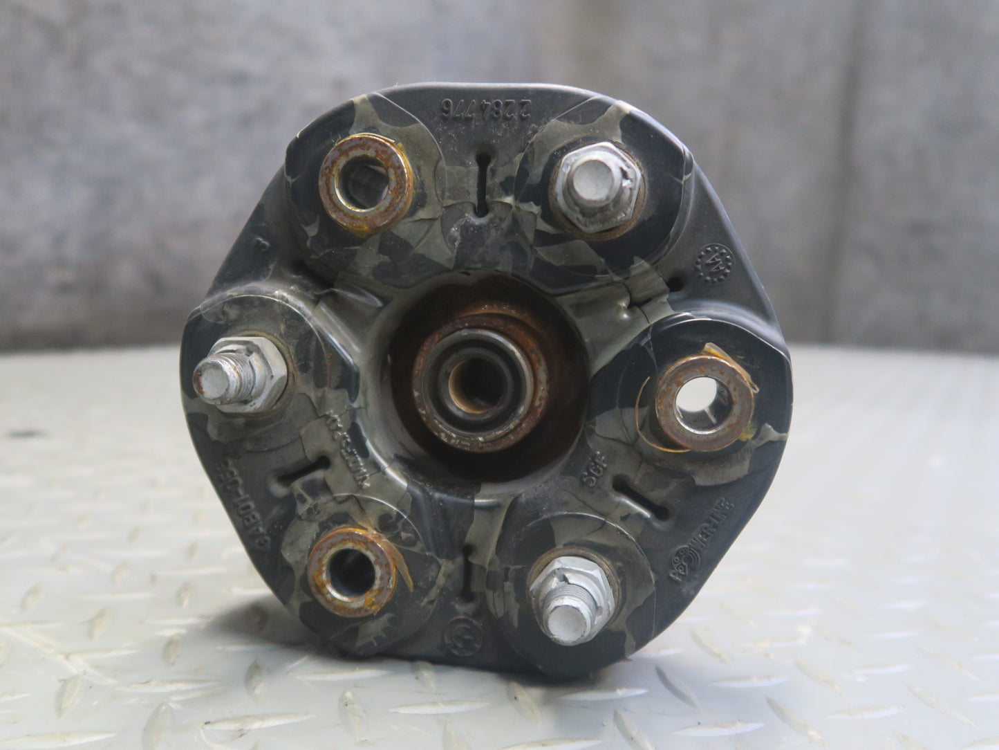 2015-2017 BMW F82 F83 M4 Rear CFK Carbon Fiber Driveshaft Drive Shaft 7855000