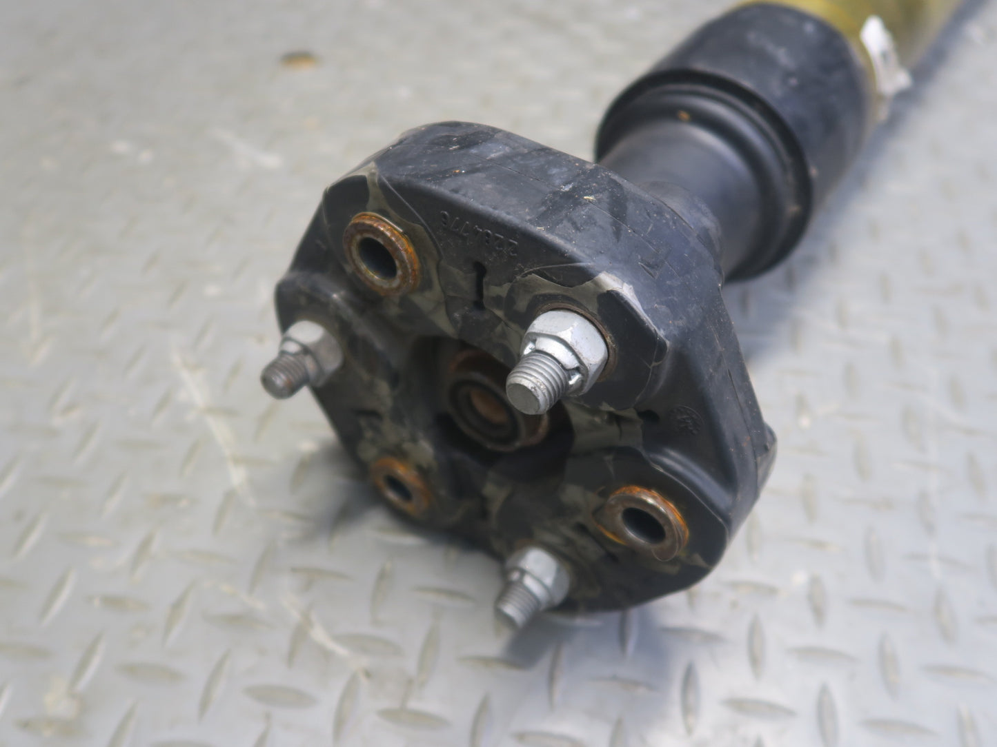 2015-2017 BMW F82 F83 M4 Rear CFK Carbon Fiber Driveshaft Drive Shaft 7855000