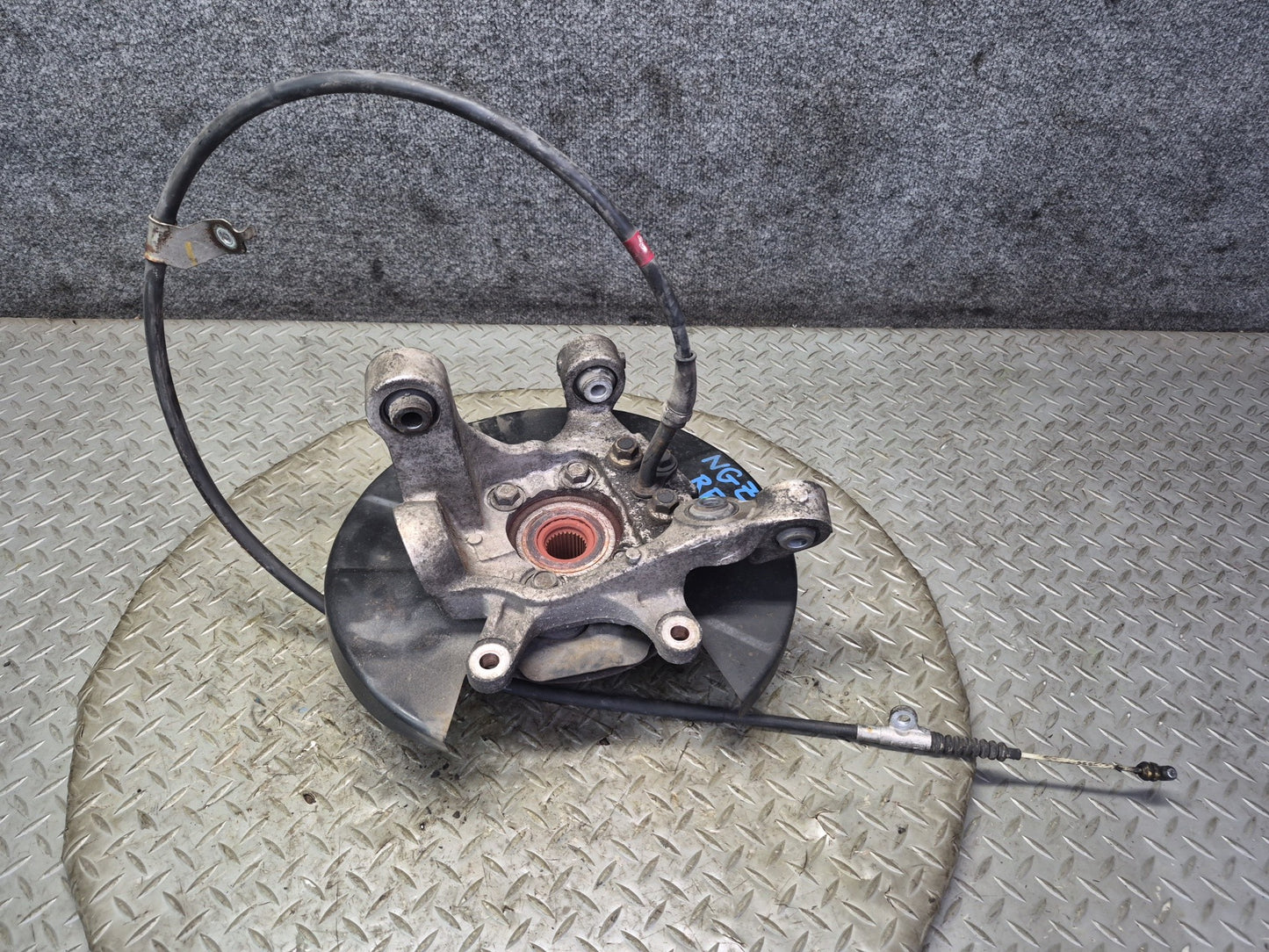 03-09 Nissan Z33 350Z Rear Right Spindle Knuckle Wheel Hub Bearing w Cable OEM