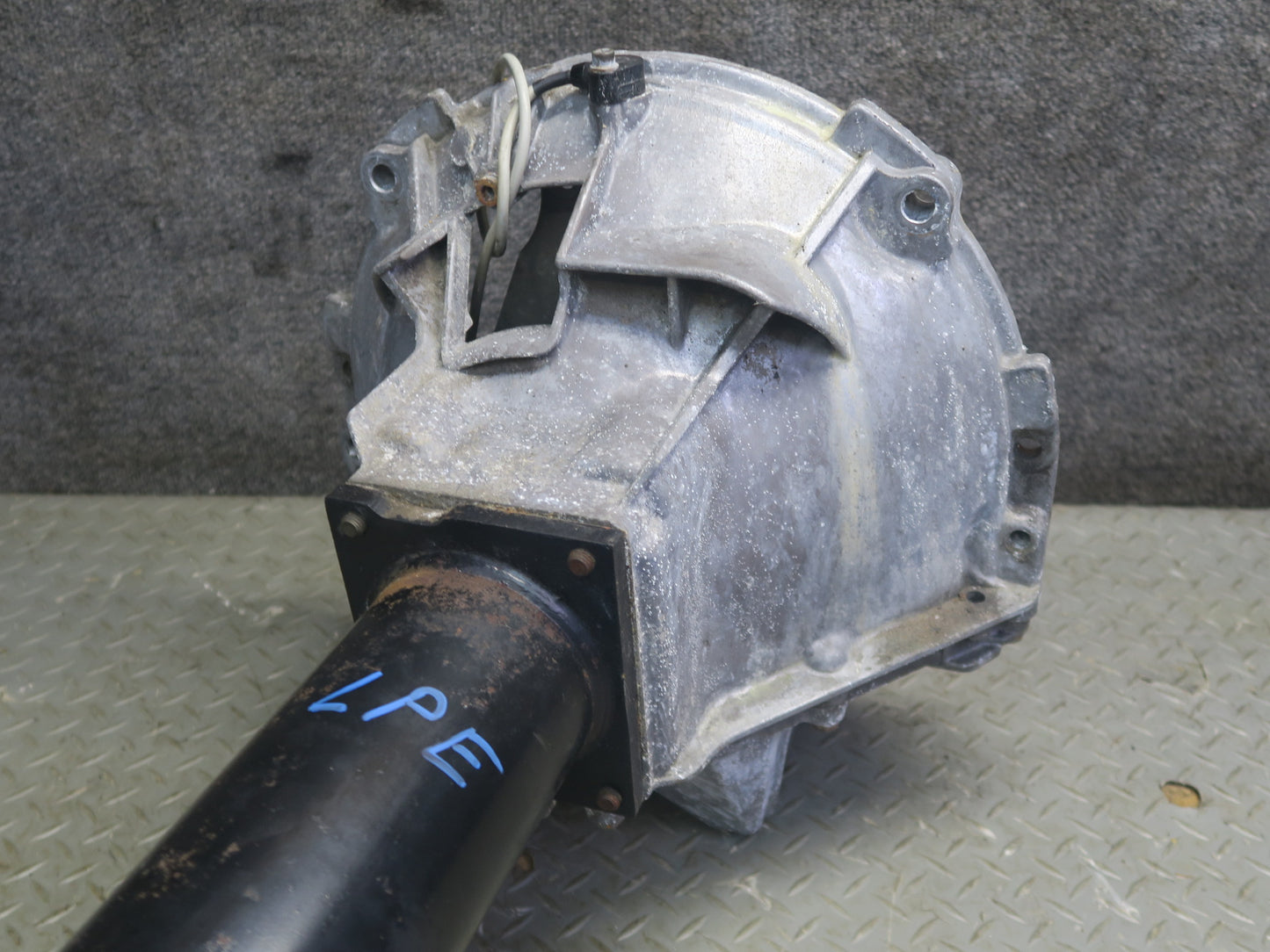 1984-1986 Porsche 928 S Automatic Transmission Drive Shaft Torque Tube Housing