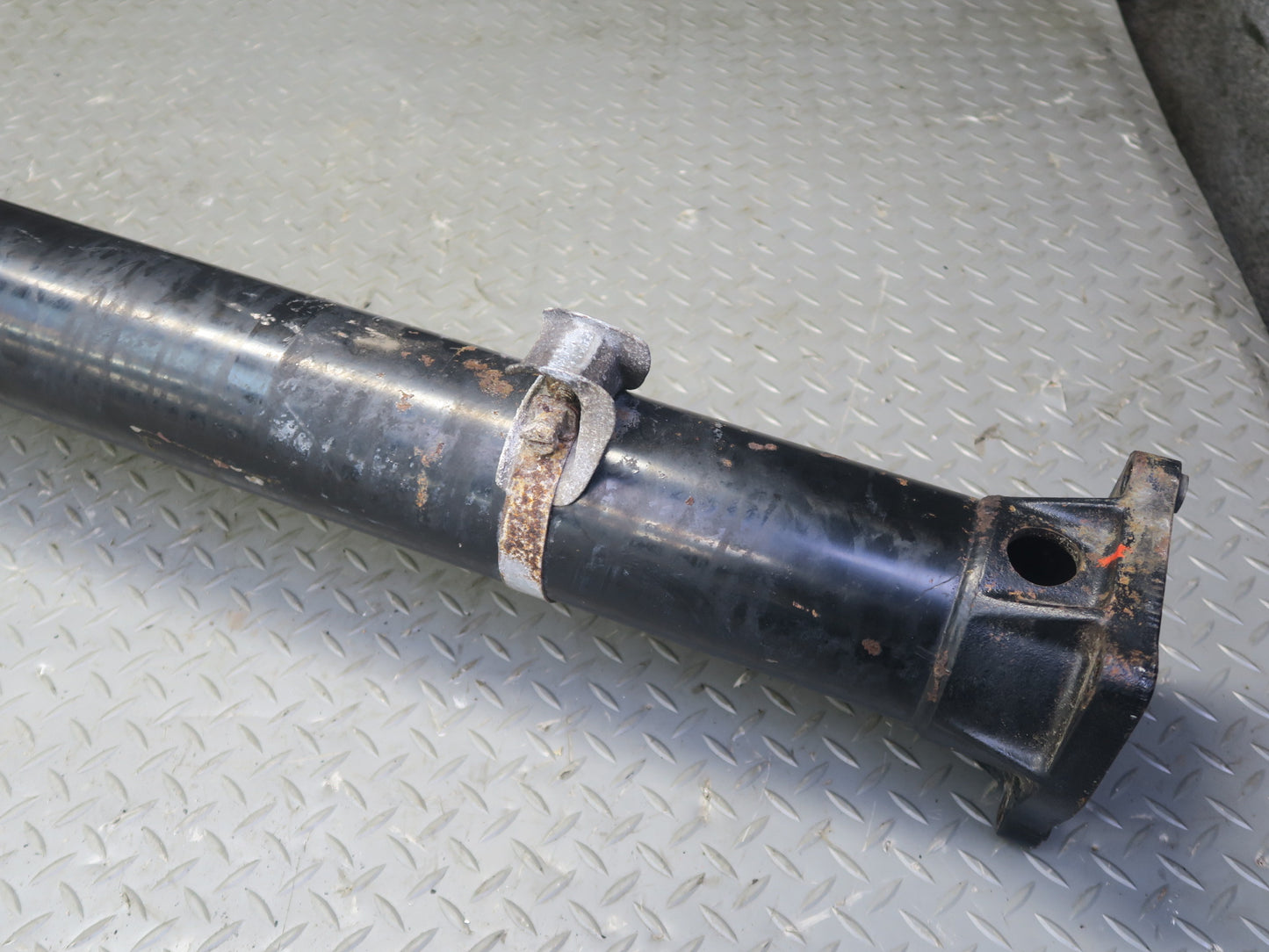 1984-1986 Porsche 928 S Automatic Transmission Drive Shaft Torque Tube Housing