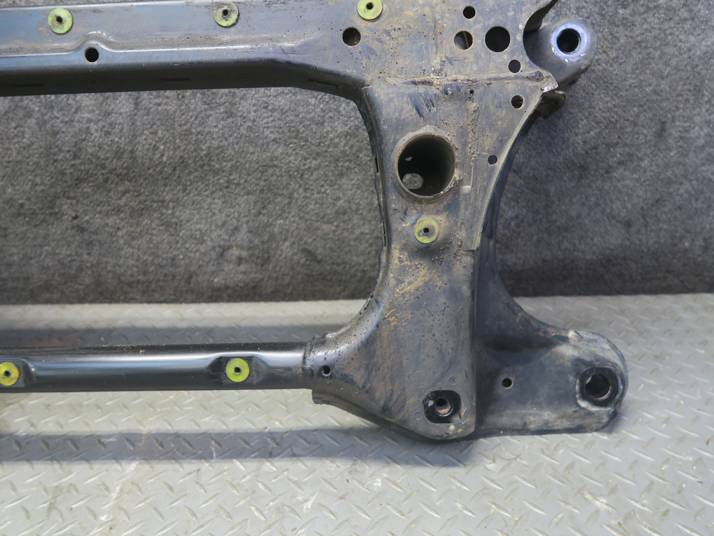 01-03 Lexus UCF30L LS430 Front Suspension Subframe Crossmember Cradle OEM