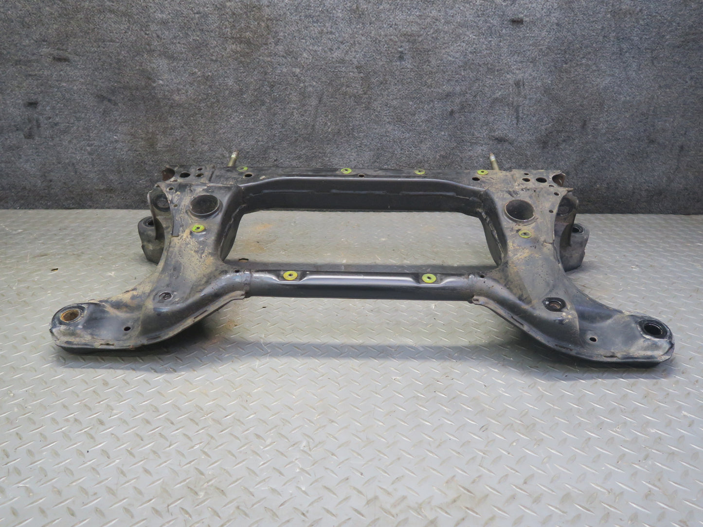 01-03 Lexus UCF30L LS430 Front Suspension Subframe Crossmember Cradle OEM
