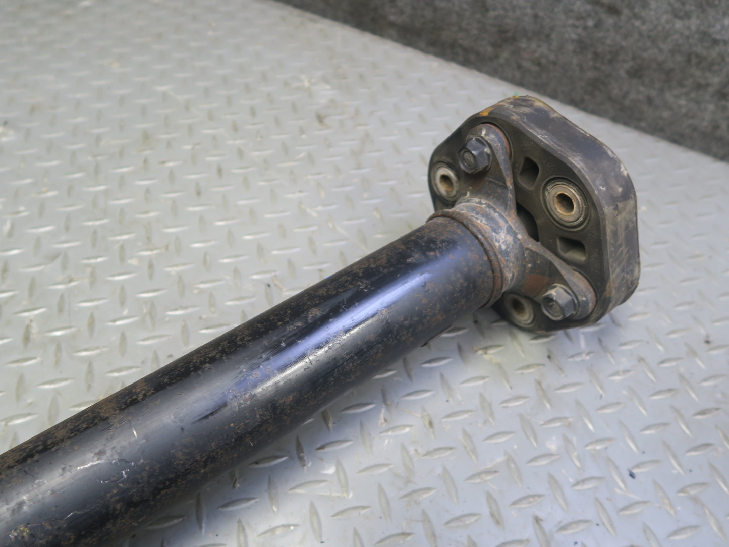 01-06 Lexus UCF30L LS430 RWD Rear Drive Shaft Driveshaft 137K Miles OEM