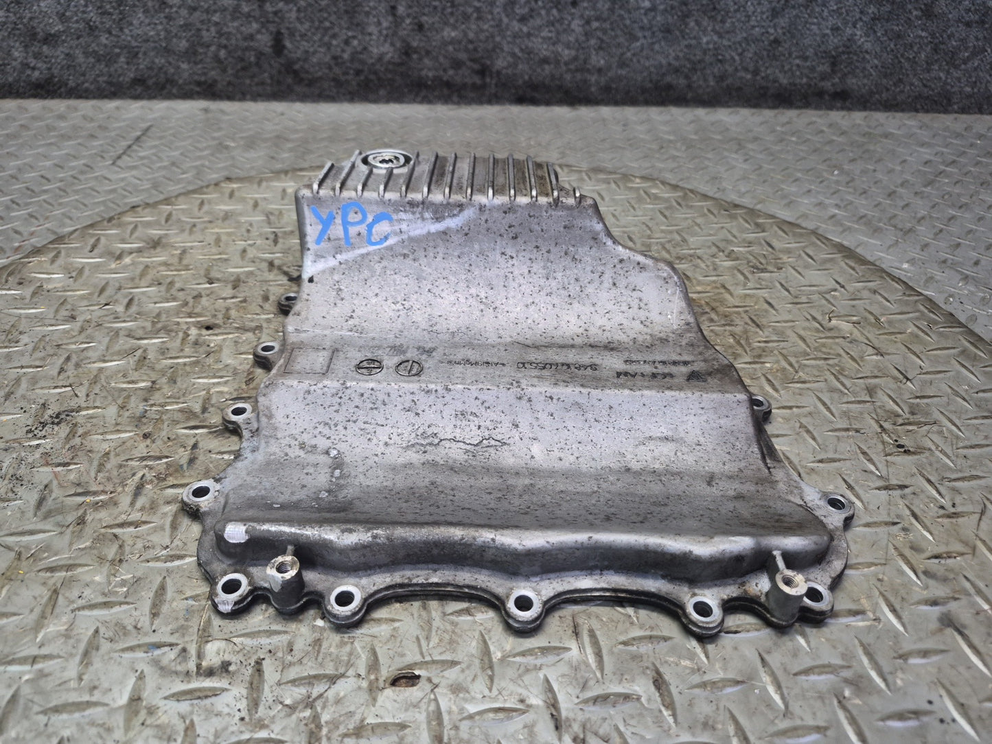 2011-2018 Porsche Cayenne 958 4.8L Engine Lower Oil Pan 94810705510 OEM