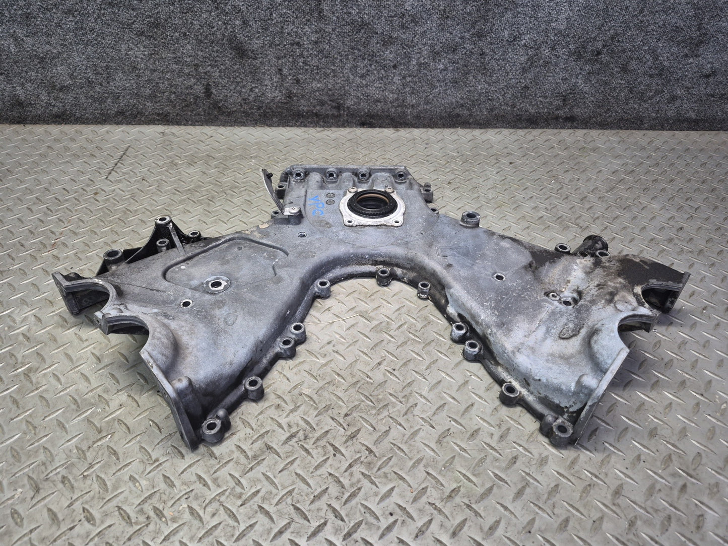 2011-2018 Porsche Cayenne 958 4.8L Engine Motor Front Timing Cover 948101122AR