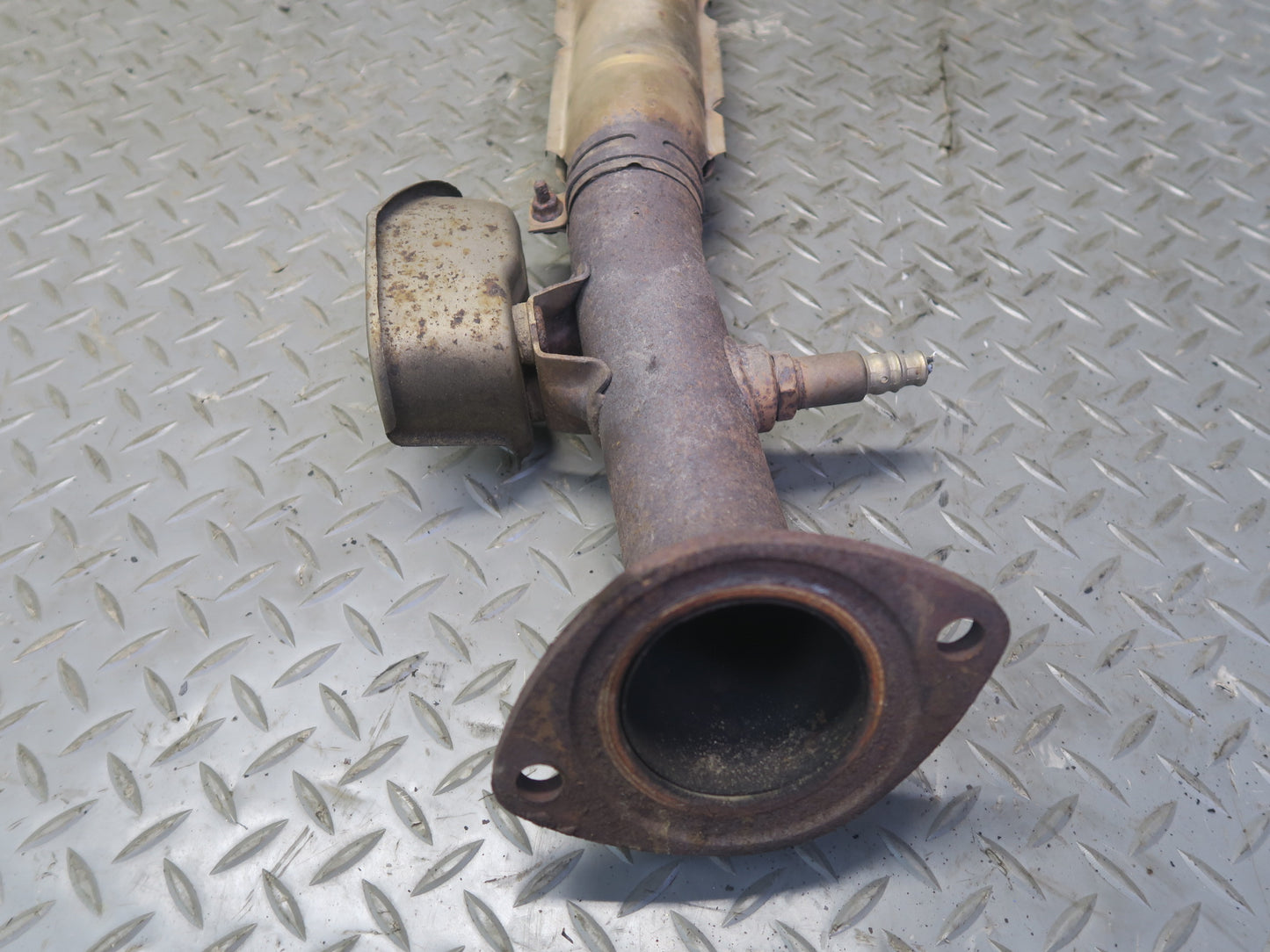 01-02 Lexus UCF30L LS430 Front Exhaust Y Pipe Line OEM