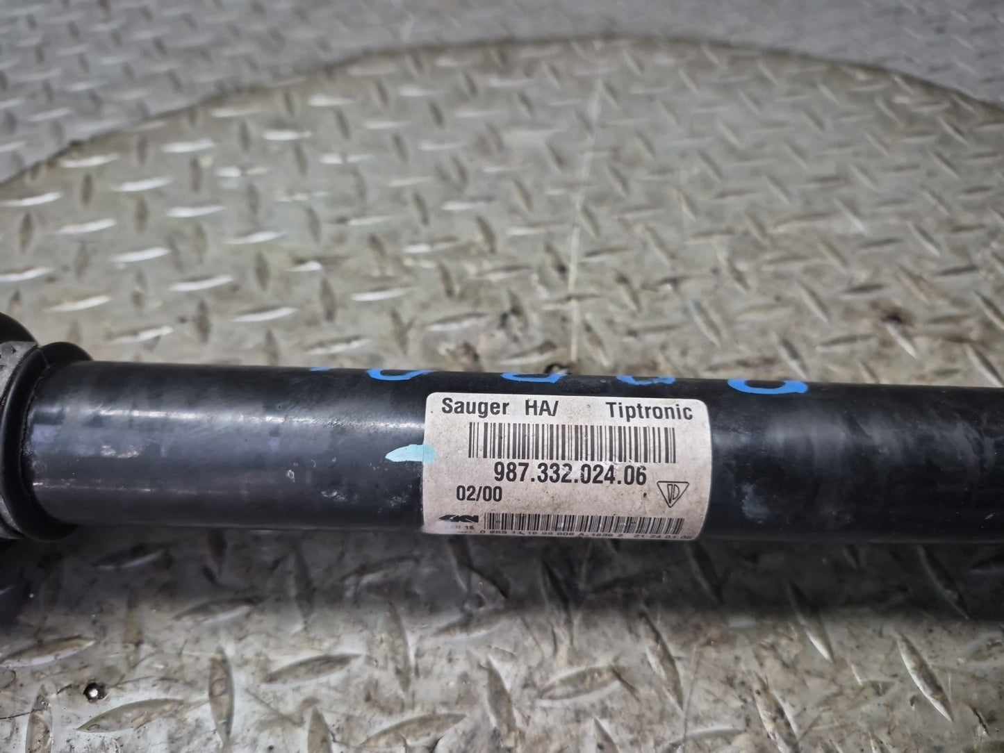 2005-2008 Porsche Boxster 987 2.7L Rear Left Driver Side CV Axle Half Shaft
