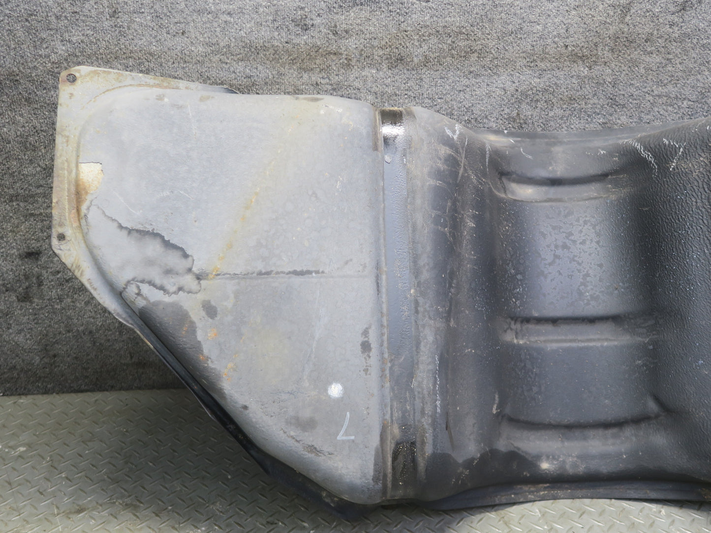 03-09 Nissan Z33 350Z 3.5L Gas Fuel Tank Reservoir OEM