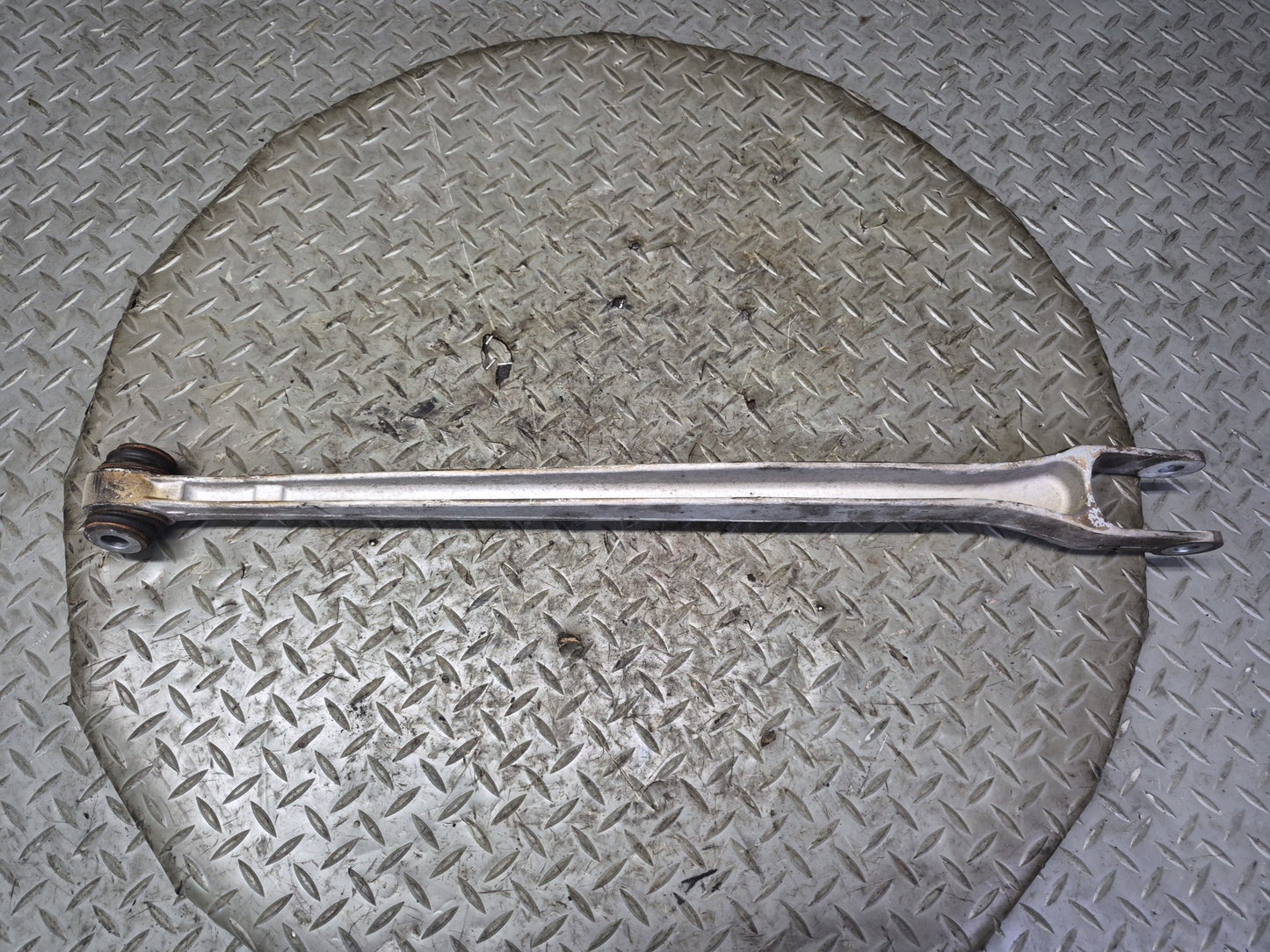 2005-2012 Porsche Boxster 987 RWD Rear Left Side Lower Control Arm Set