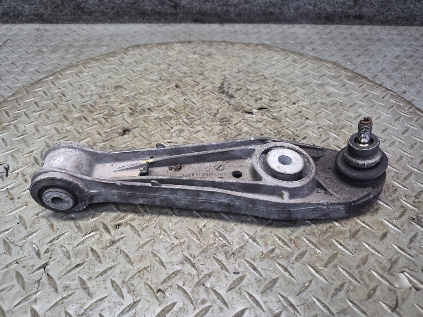 2005-2012 Porsche Boxster 987 RWD Rear Left Side Lower Control Arm Set