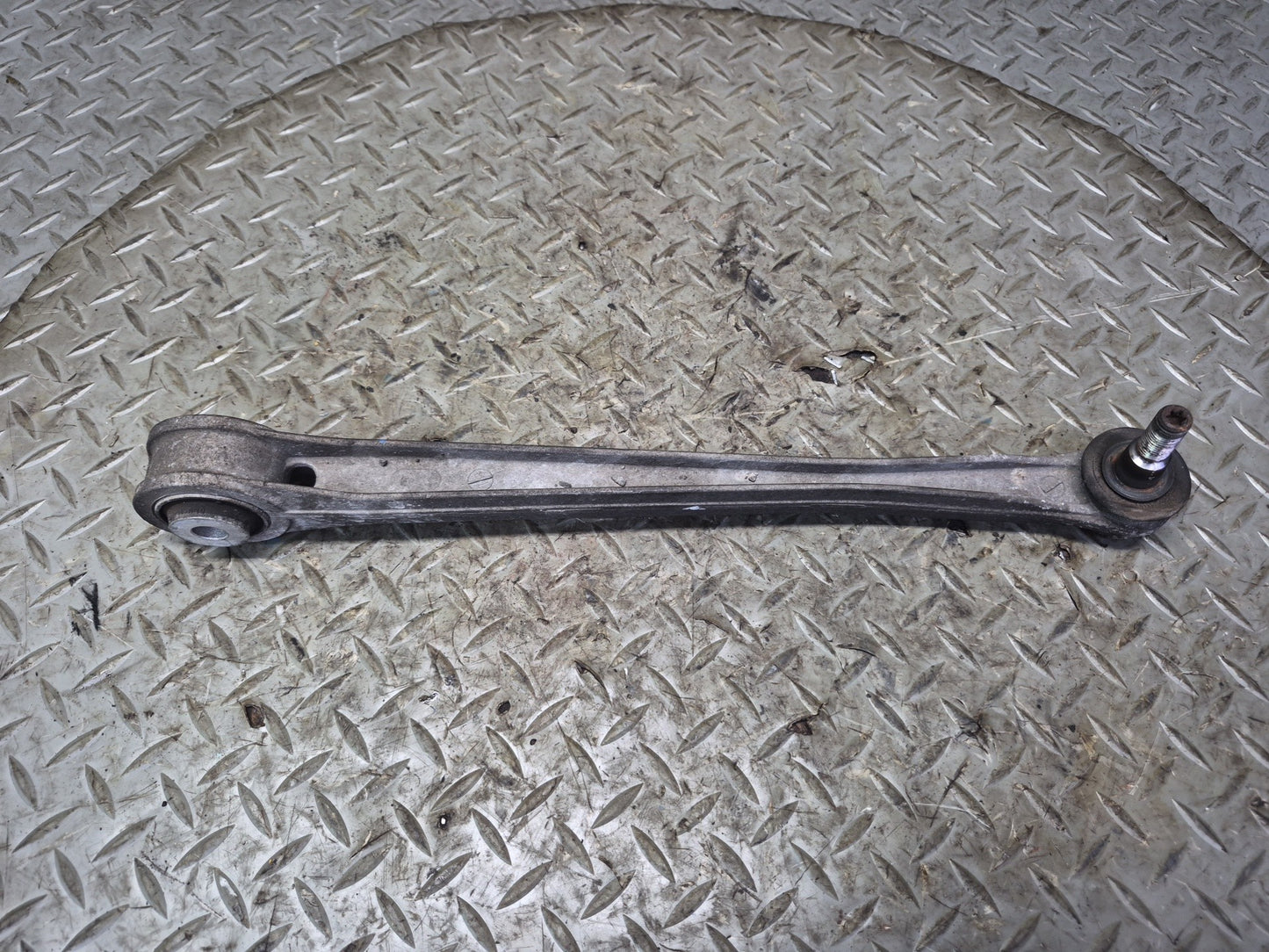 2005-2012 Porsche Boxster 987 RWD Rear Left Side Lower Control Arm Set