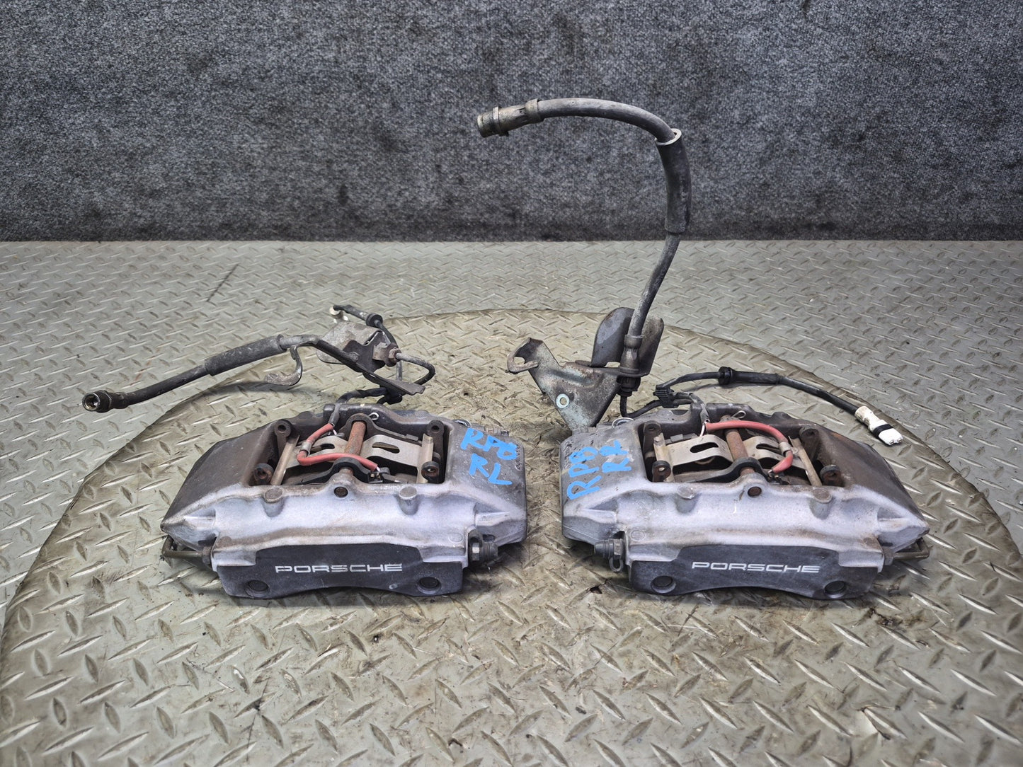 2005-2012 Porsche Boxster 987 2.7L 2.9L Rear Left Right Brembo Brake Caliper Set