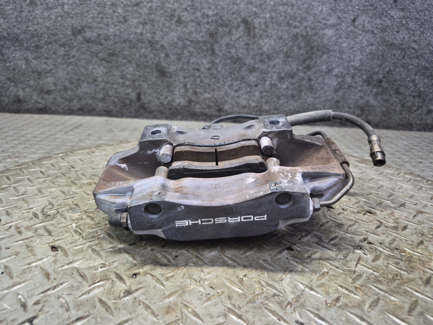 2005-2012 Porsche Boxster 987 2.7L 2.9L Rear Left Right Brembo Brake Caliper Set