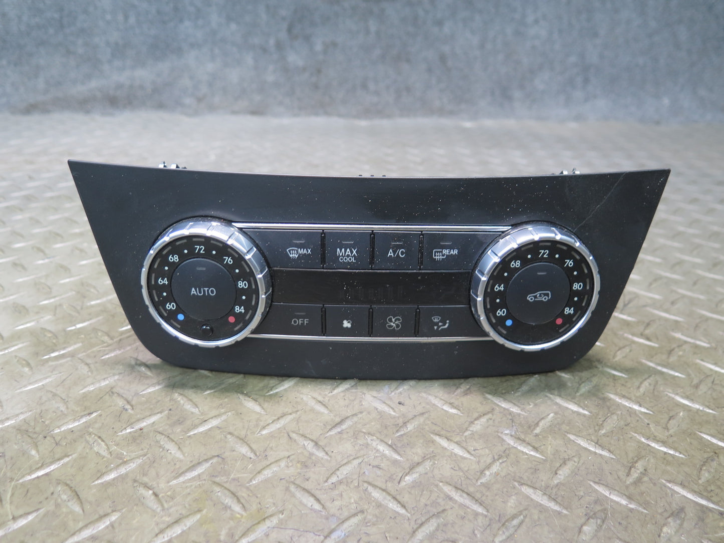 2012-2015 Mercedes X166 W166 ML A/C Heater Climate Control Switch 1669007008