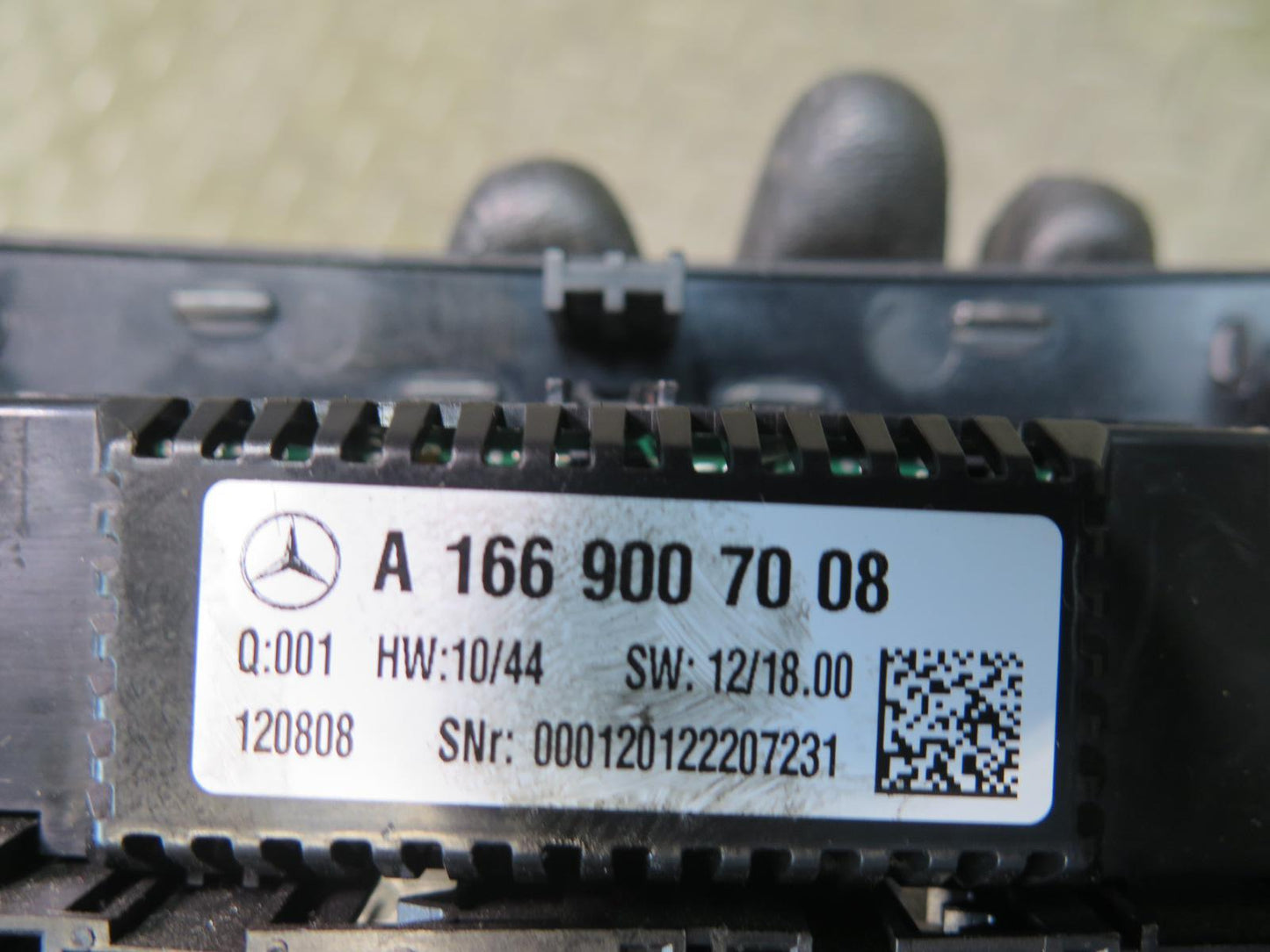 2012-2015 Mercedes X166 W166 ML A/C Heater Climate Control Switch 1669007008