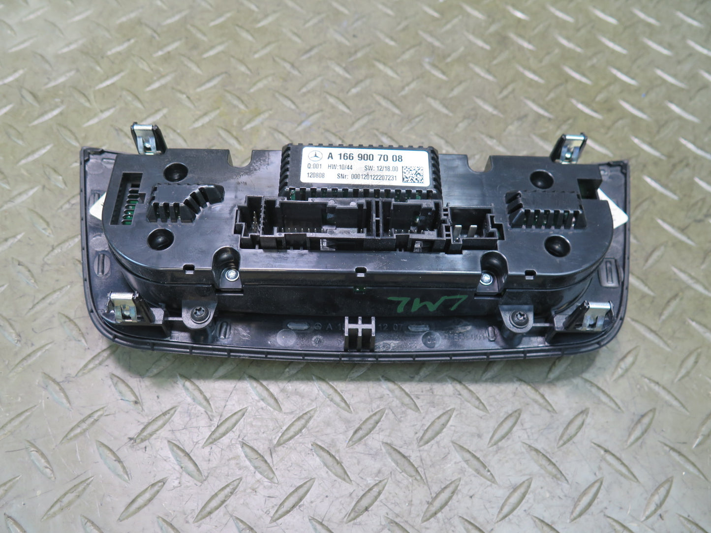2012-2015 Mercedes X166 W166 ML A/C Heater Climate Control Switch 1669007008