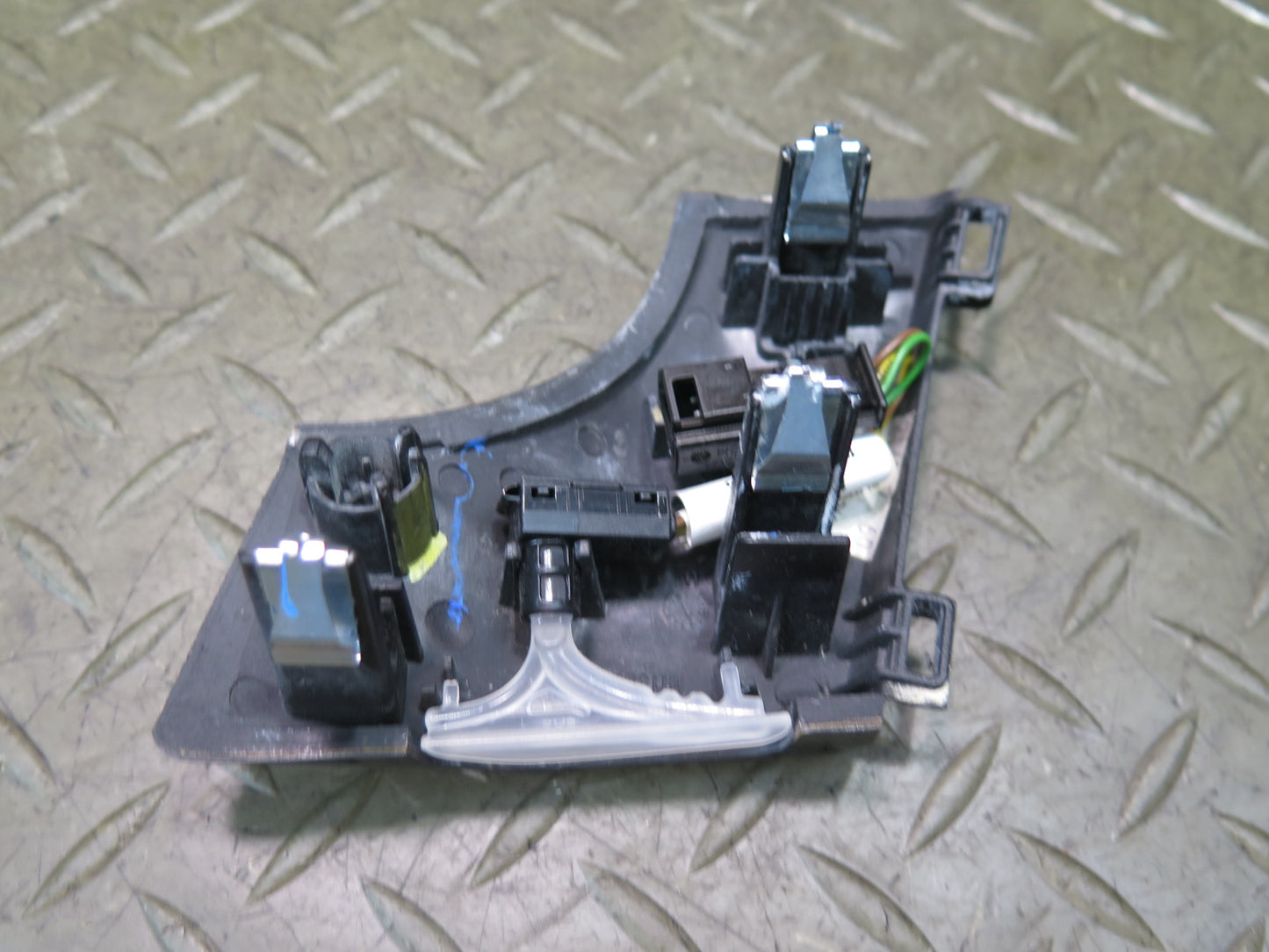 2012-2015 Mercedes X166 W166 Ml-class Dash Front Left Trim Bezel Cover Panel