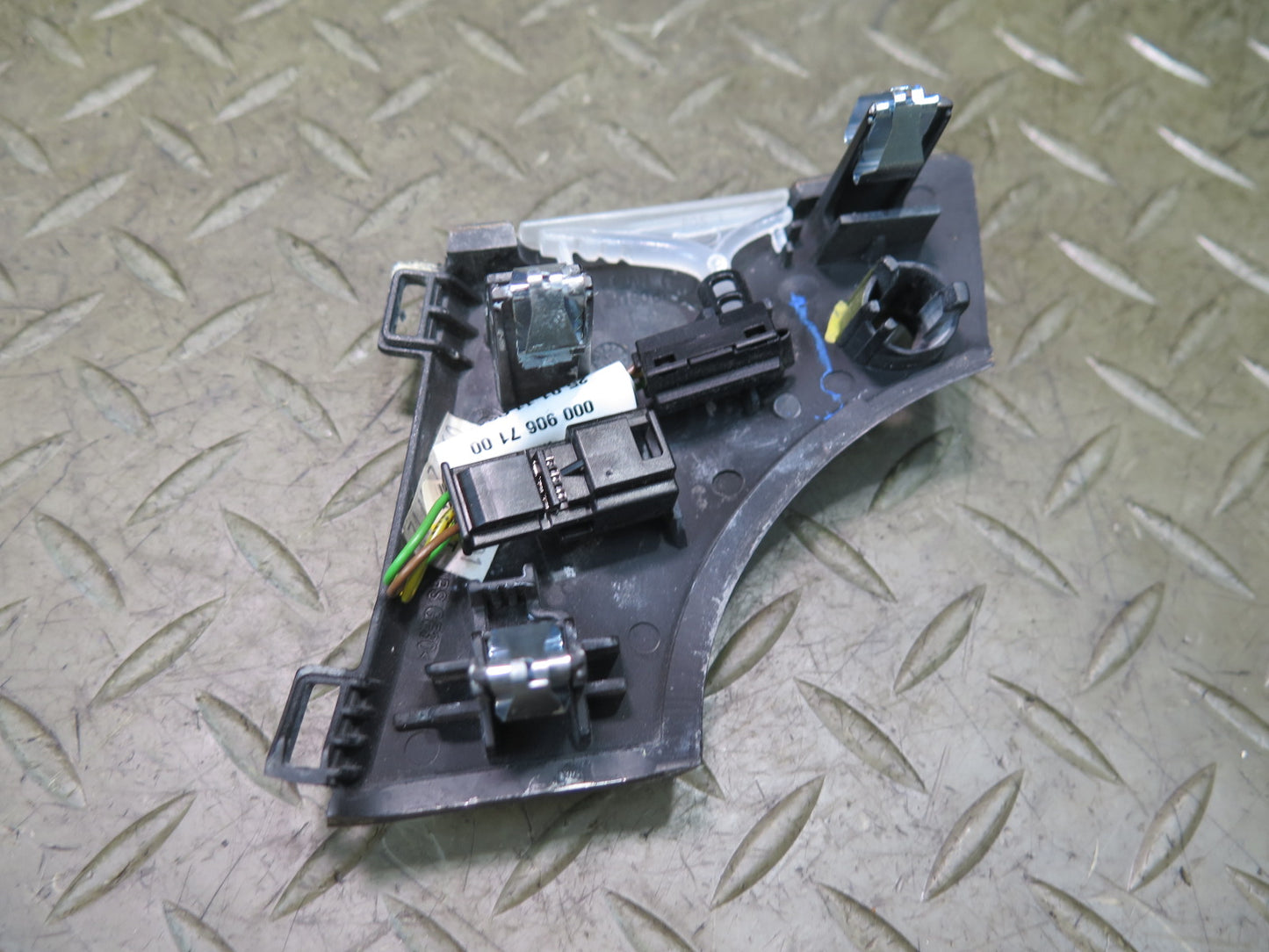 2012-2015 Mercedes X166 W166 Ml-class Dash Front Left Trim Bezel Cover Panel