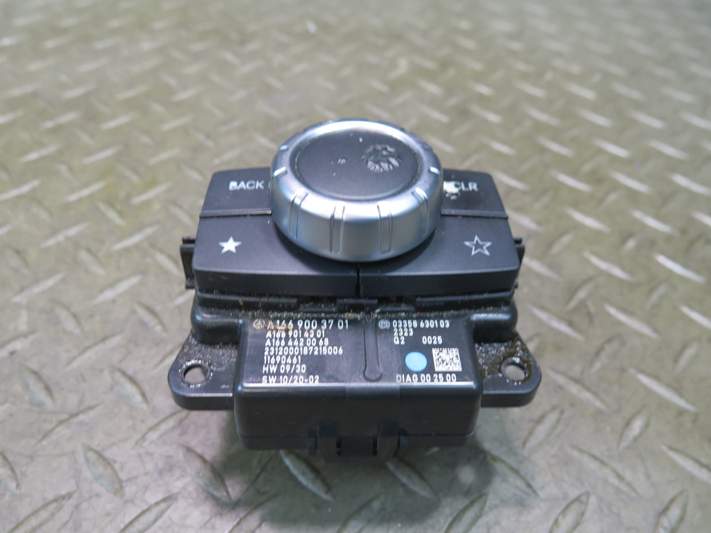 2012-2015 Mercedes X166 W166 Ml-class Console Radio Command Knob Switch