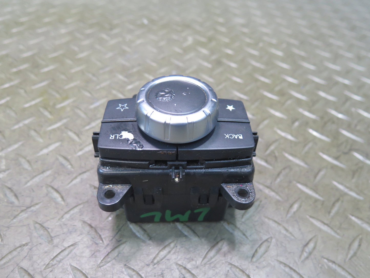 2012-2015 Mercedes X166 W166 Ml-class Console Radio Command Knob Switch