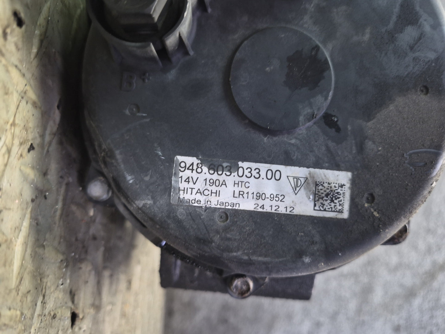 2011-2018 Porsche Cayenne 958 4.8L 190A Engine Alternator Generator 94860303300