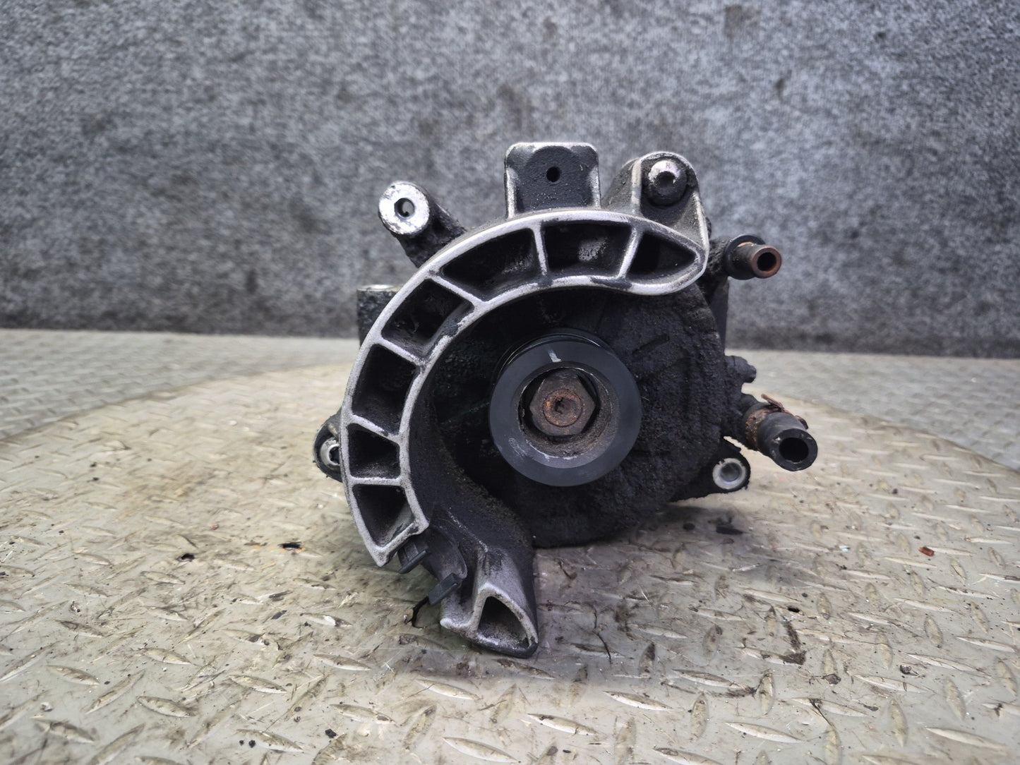 2011-2018 Porsche Cayenne 958 4.8L 190A Engine Alternator Generator 94860303300