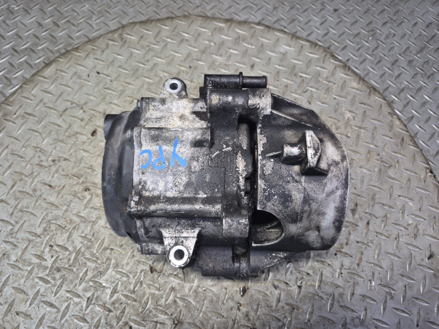 2011-2018 Porsche Cayenne 958 4.8L 190A Engine Alternator Generator 94860303300
