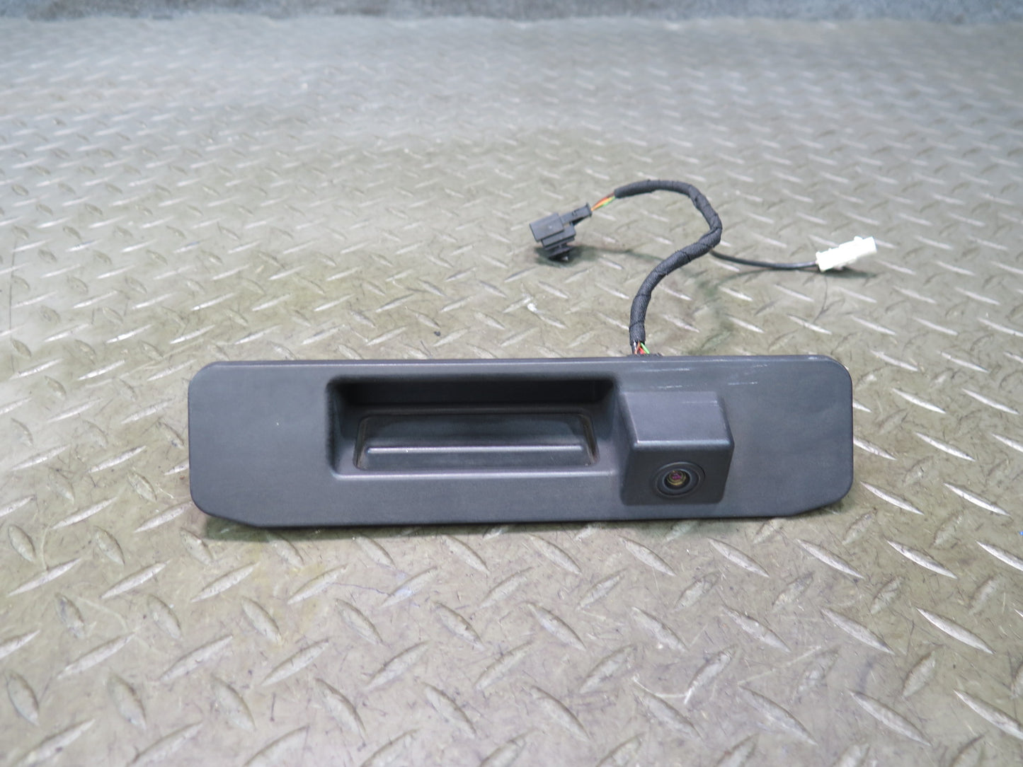 2012-2015 Mercedes X166 W166 Ml-class Rear Trunk Handle Parking Backup Camera