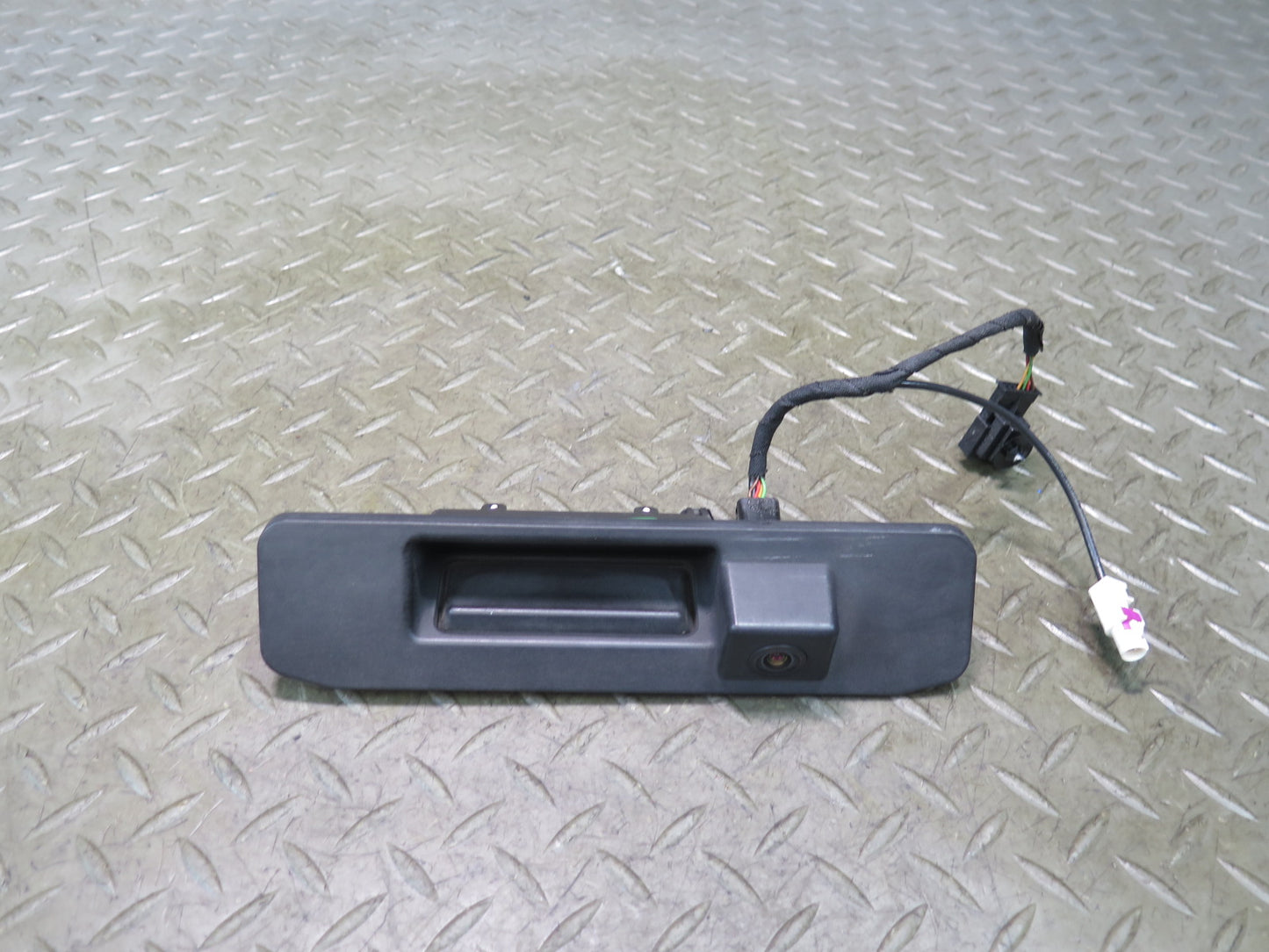 2012-2015 Mercedes X166 W166 Ml-class Rear Trunk Handle Parking Backup Camera