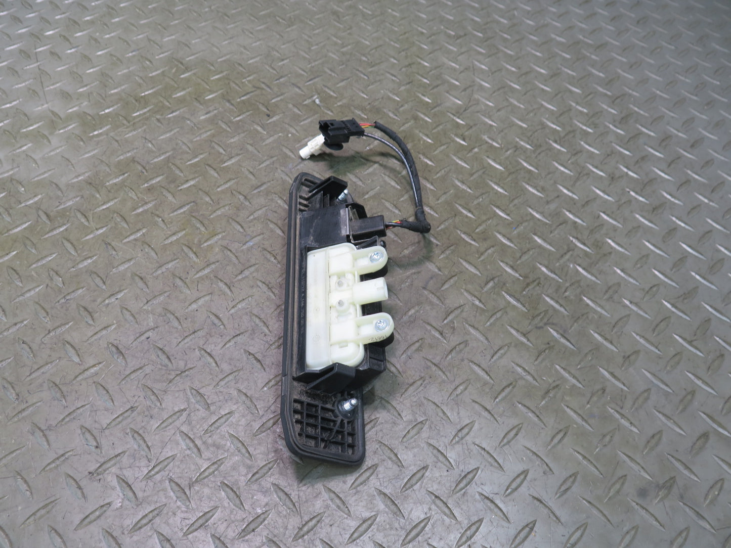 2012-2015 Mercedes X166 W166 Ml-class Rear Trunk Handle Parking Backup Camera