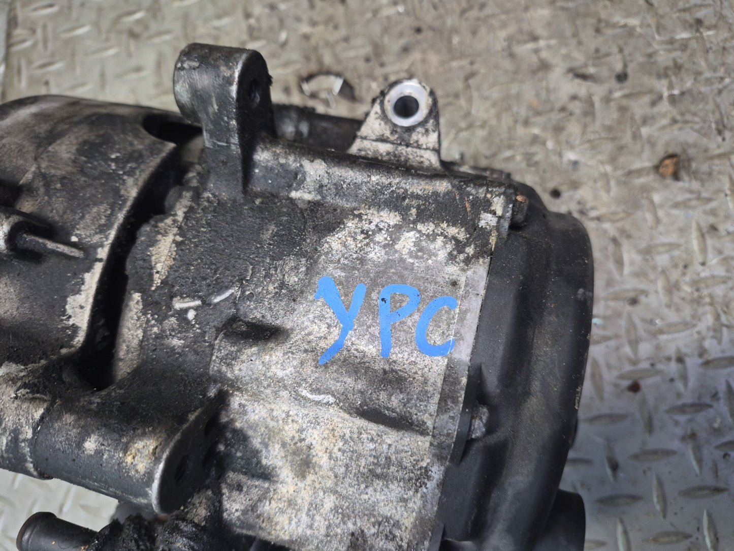 2011-2018 Porsche Cayenne 958 4.8L 190A Engine Alternator Generator 94860303300