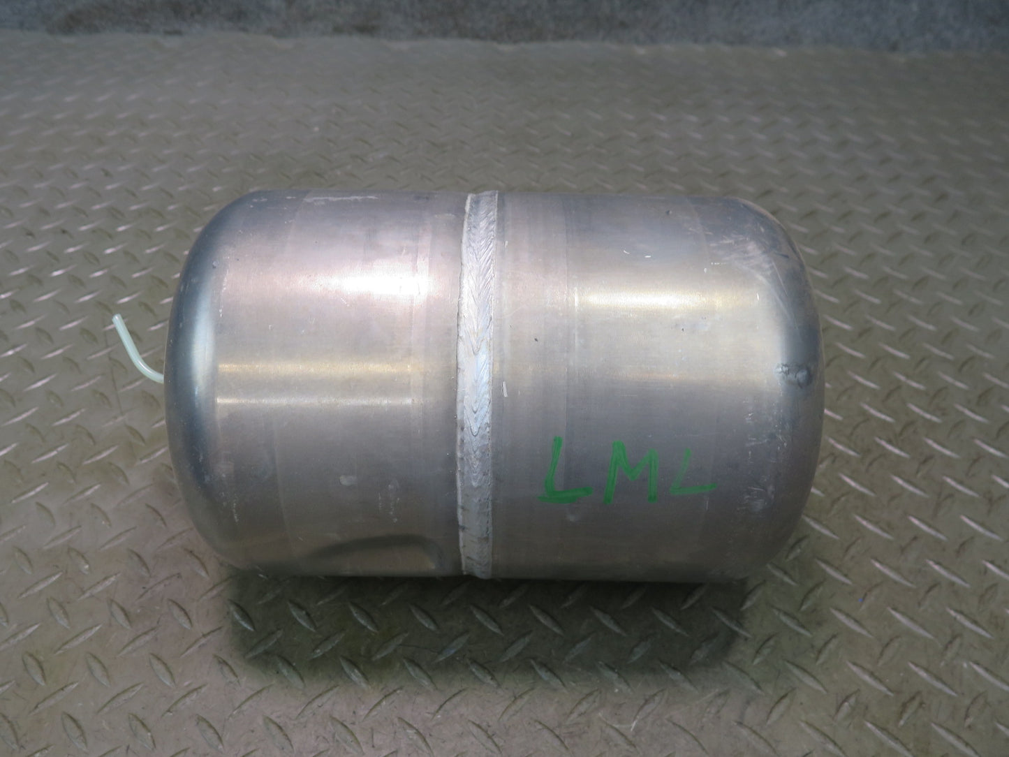 2012-2015 Mercedes X166 W166 Ml-class Air Suspension Vacuum Reservoir Tank