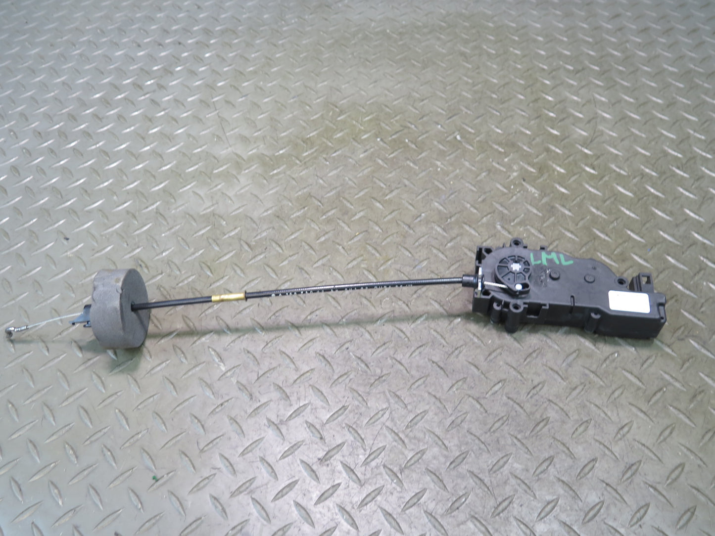 2012-2015 Mercedes X166 W166 Ml-class Rear Trunk Tailgate Lock Latch Actuator