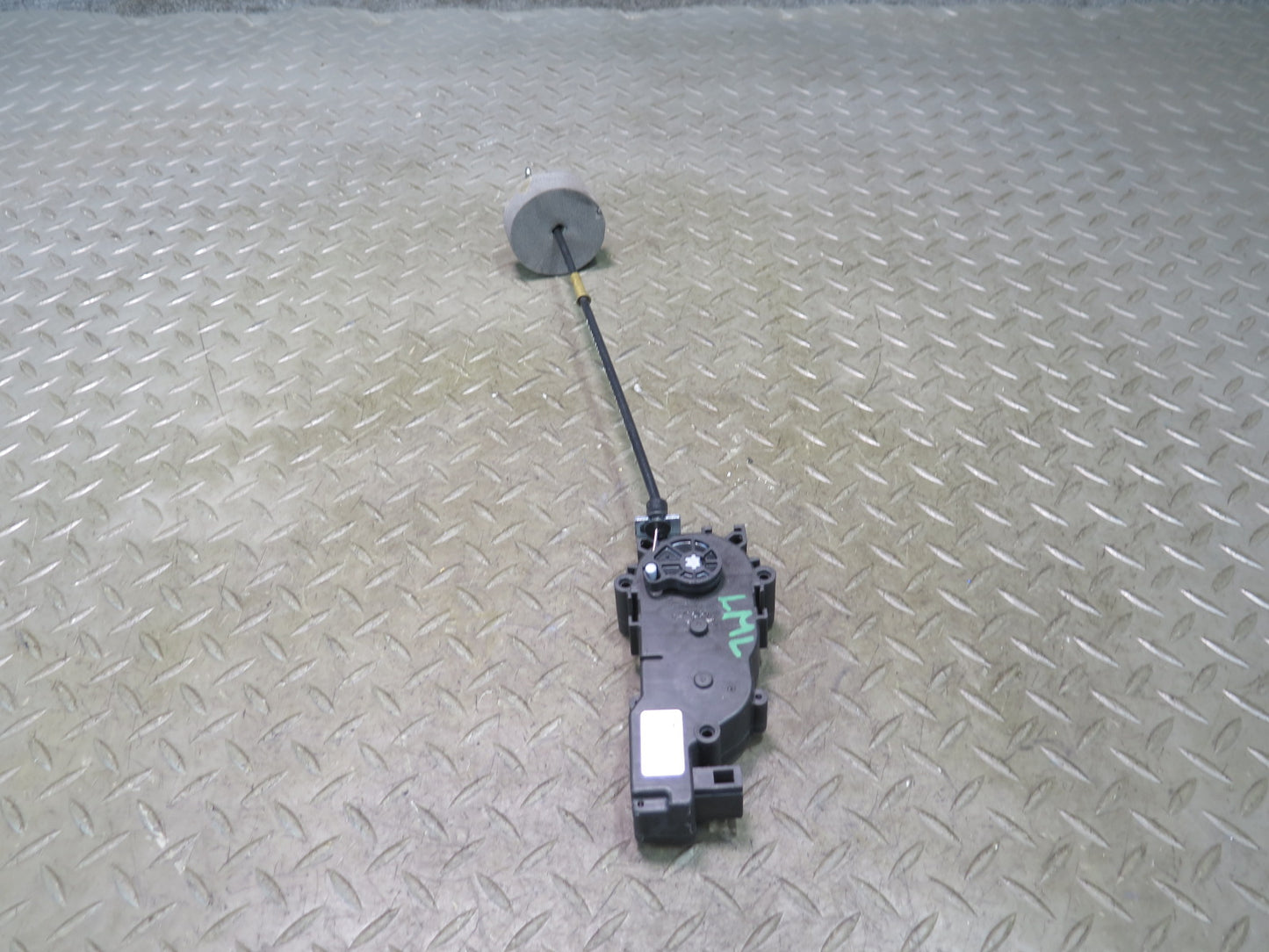 2012-2015 Mercedes X166 W166 Ml-class Rear Trunk Tailgate Lock Latch Actuator